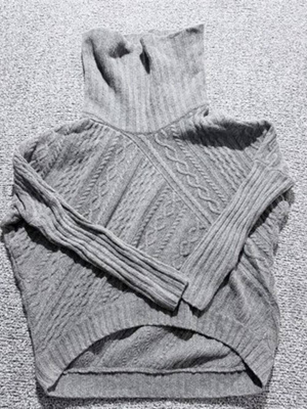 bcbg maxazria Oversized Cabincore Apres Ski Grandpacore Cowl Neck Sweater. Grey